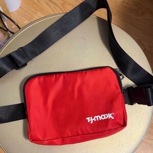 Fanny Pack T.J.Maxx Red Belt Bag Crossbody Fanny pack